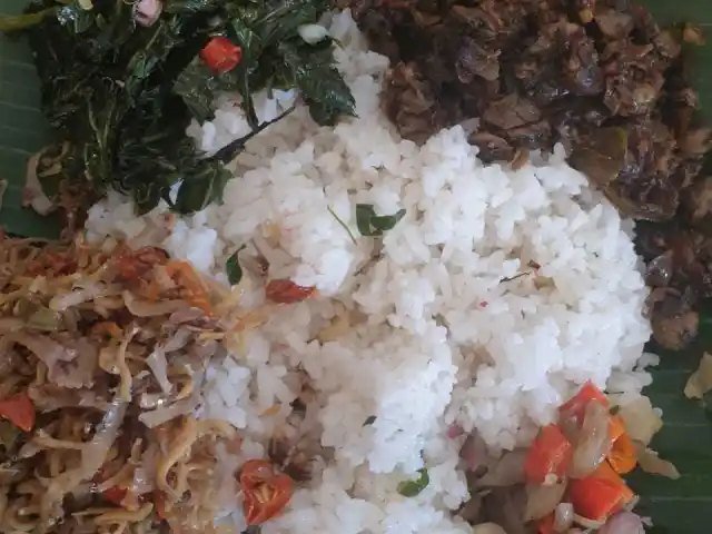 Gambar Makanan Nasi Pedas Bali Made 1