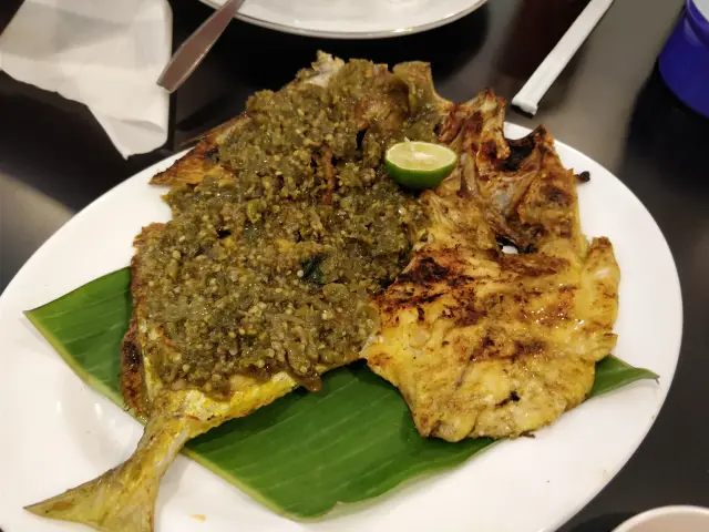 Gambar Makanan Sawarna Seafood & Ikan Bakar 8