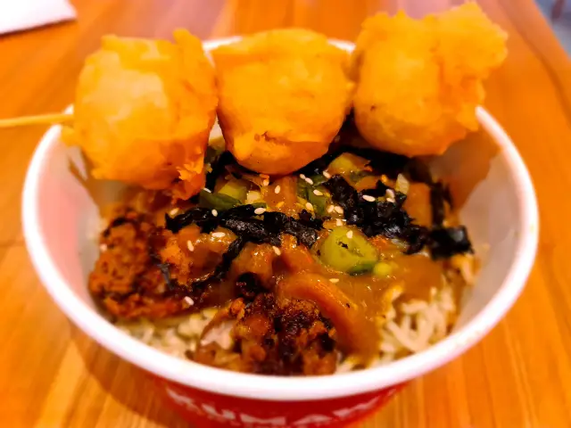 Gambar Makanan Kumaw Naked Ramen & Tempura 2