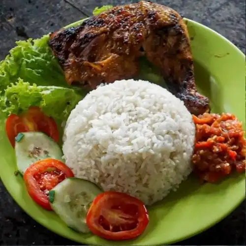 Gambar Makanan Ayam tulang lunak Mba Bin, Cipete 3