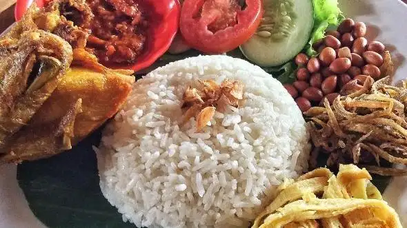 Nasi Uduk Deva, Mlati