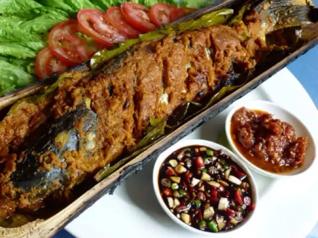 Gambar Makanan Restoran Ikan Bakar "KARIMATA" Taman Anggrek TMII 4