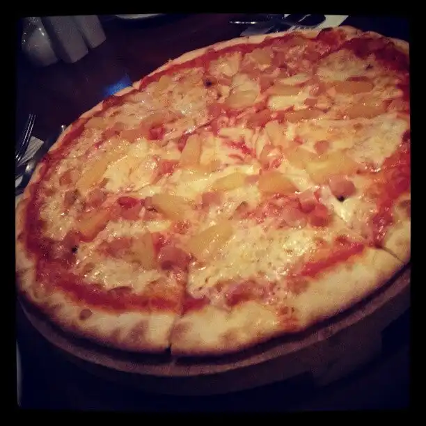 Fratini's Restaurant Pasta & Pizza