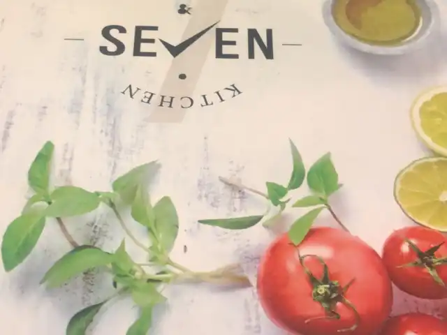 Seven Cafe & Kitchen'nin yemek ve ambiyans fotoğrafları 2