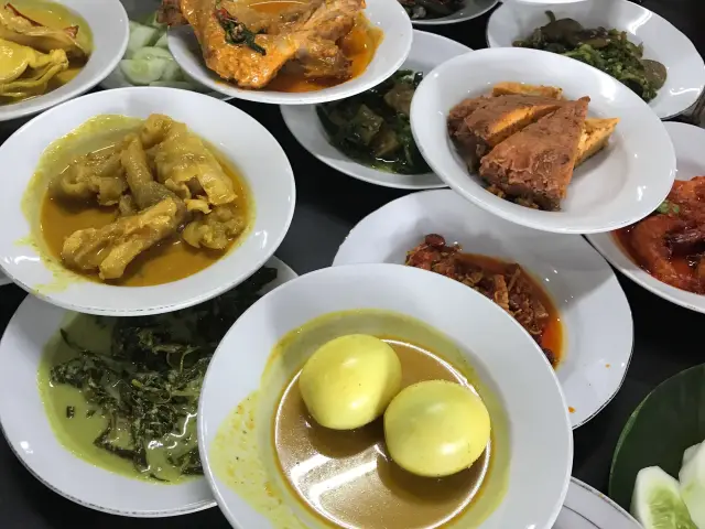 Gambar Makanan Restoran Sederhana 12