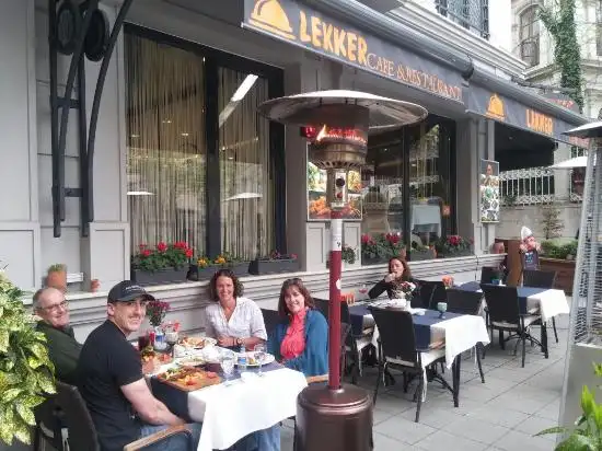 Lekker Cafe Restaurant'nin yemek ve ambiyans fotoğrafları 67