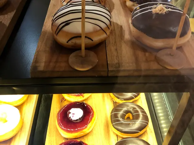 Gambar Makanan Krispy Kreme Cafe 15