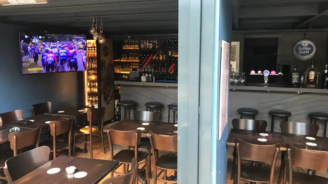 Piyatto Bar