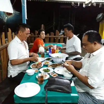 Warung Kailas Ikan Bakar Jimbaran