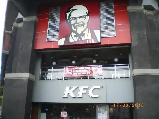 Gambar Makanan KFC Wayang Sanur 8