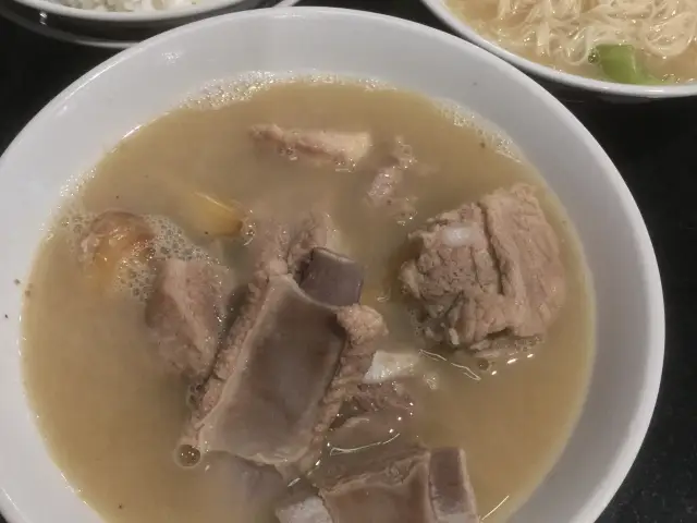 Gambar Makanan OldStreetBakKutTeh 7