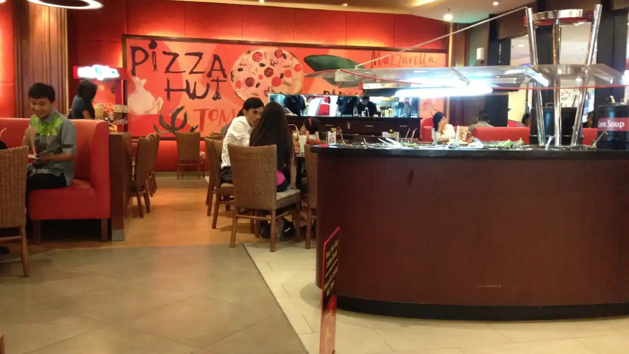 Pizza Hut