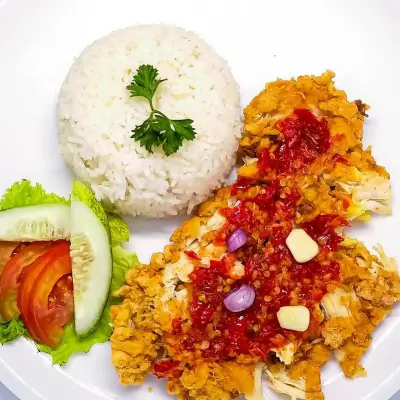 NASI AYAM   GEPREK KAK NORAZAH