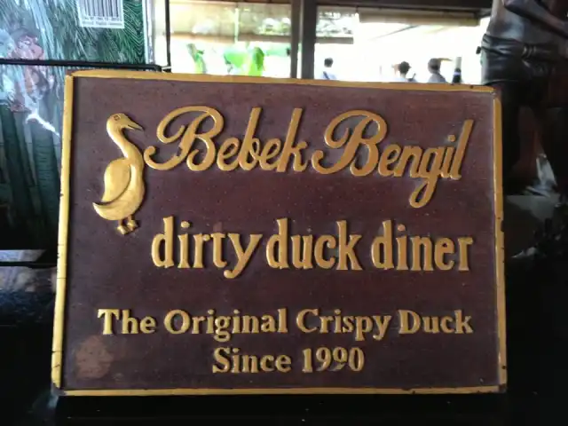 Gambar Makanan Bebek Bengil (Dirty Duck Diner) 8