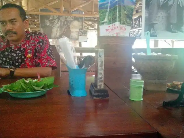 Gambar Makanan Warung Makan Kebon Ndhelik 13