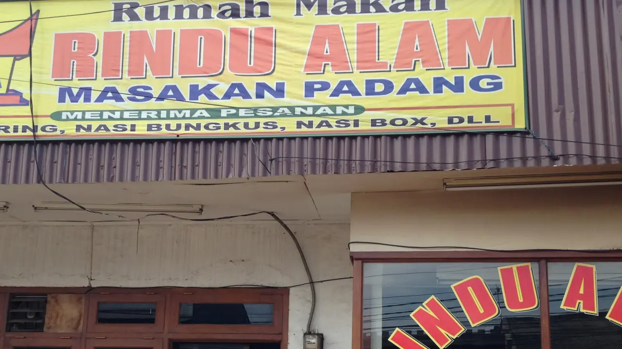 Rumah Makan Rindu Alam