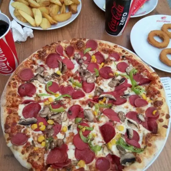 Pizza Pizza