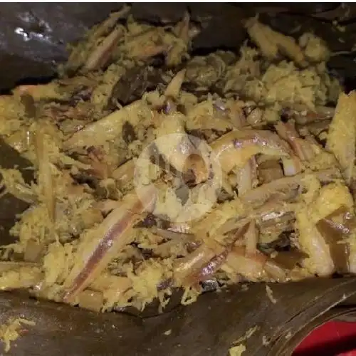 Gambar Makanan Nasi Kuning Nazira, Parung Kuda 2