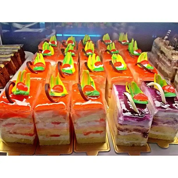 Gambar Makanan Donalson Bakery 5