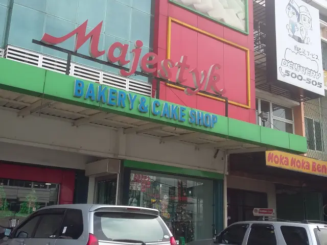 Gambar Makanan Majestyk Bakery & Cake Shop 12