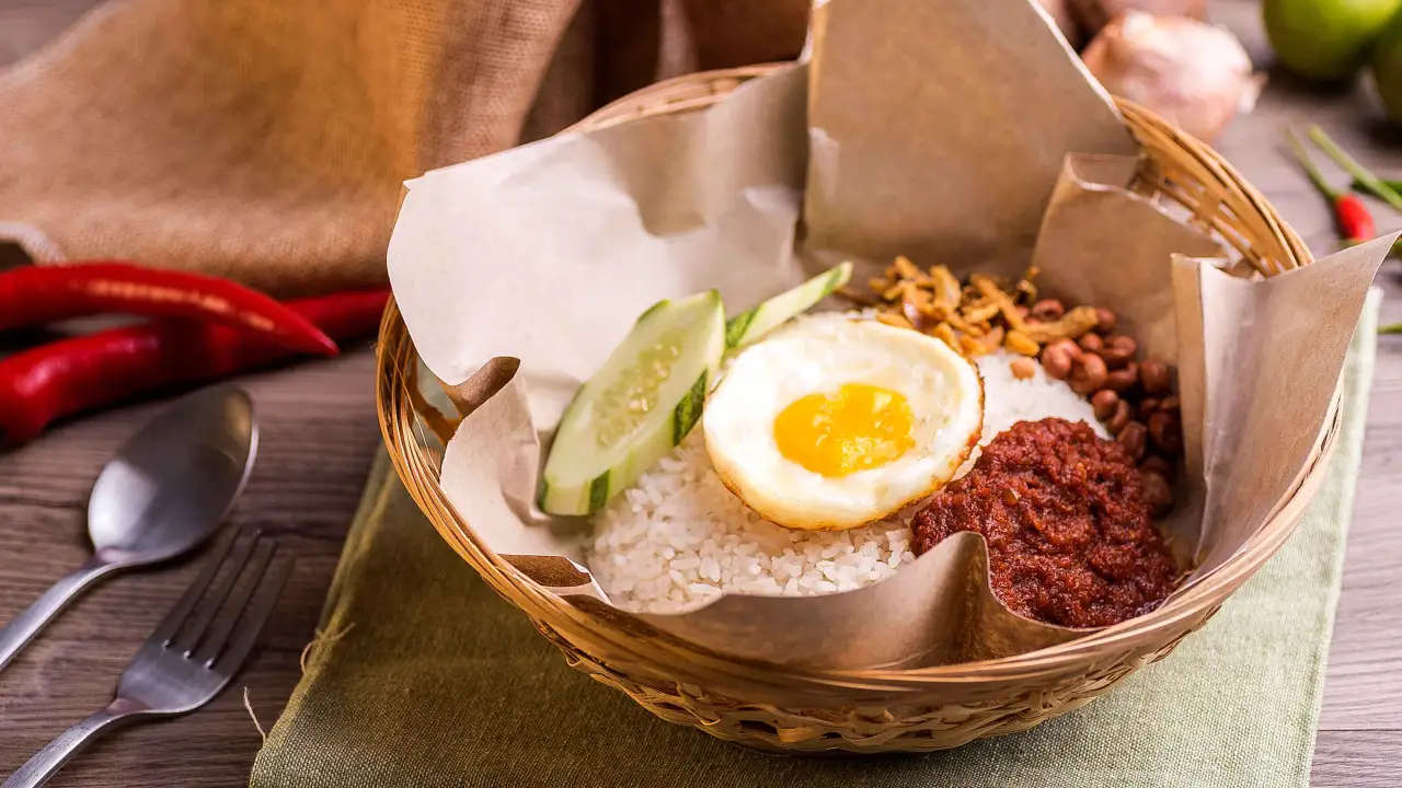 Nasi Lemak Warisan Bonda @TSI Sport Arena