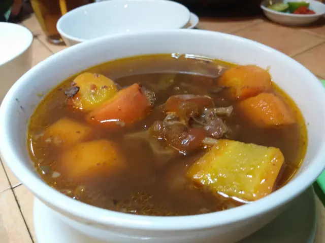 Gambar Makanan Sop Buntut Mangga Besar 8