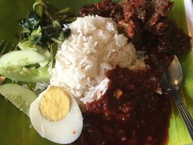 Nasi Lemak Mak Leha Ampang Food Photo 9