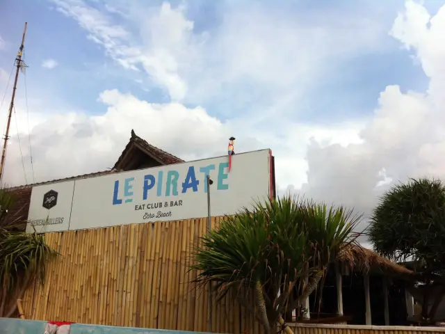 Gambar Makanan Le Pirate Restaurant 2