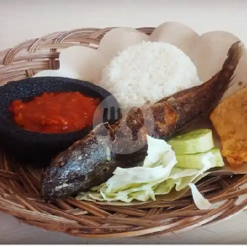 Gambar Makanan Pecel Lele Al - Farizi, Pulo Gadung 9