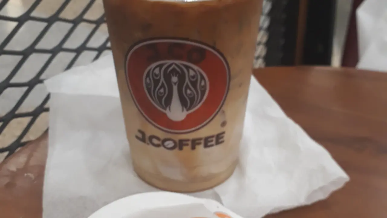 J.CO Donuts & Coffee