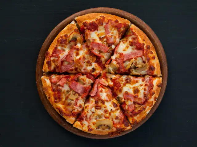 Sliceguy Pizza'nin yemek ve ambiyans fotoğrafları 1