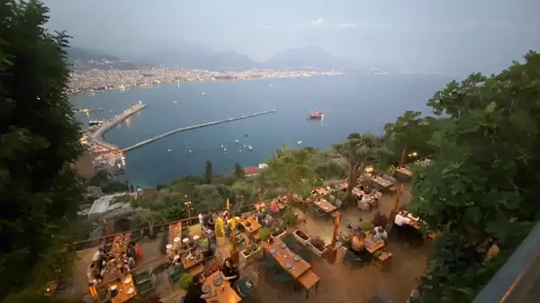 Panorama Restaurant'nin yemek ve ambiyans fotoğrafları 4