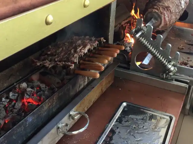 Acun Cağ Kebab Salonu'nin yemek ve ambiyans fotoğrafları 19