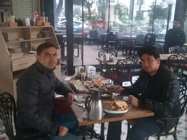 Dilim Plus Cafe'nin yemek ve ambiyans fotoğrafları 2