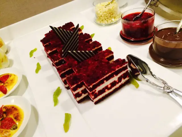Atelier Real Food - The Ritz-Carlton, Istanbul'nin yemek ve ambiyans fotoğrafları 51