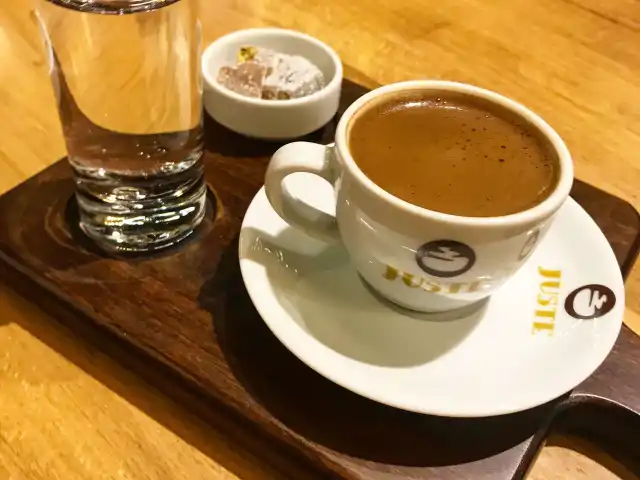 Juste Cafe'nin yemek ve ambiyans fotoğrafları 32