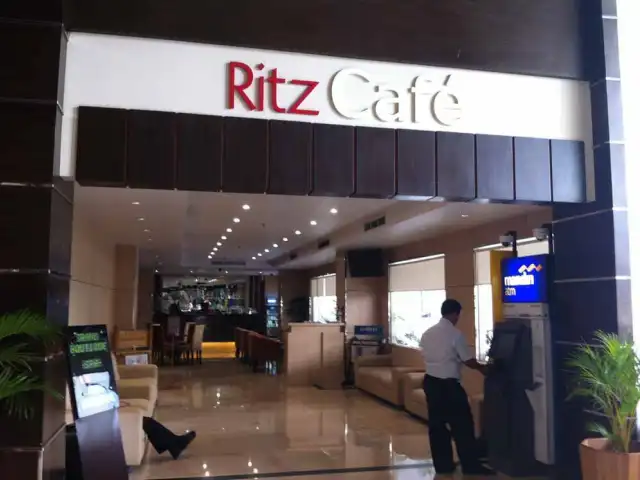 Gambar Makanan Ritz Cafe - Orchardz Hotel 13