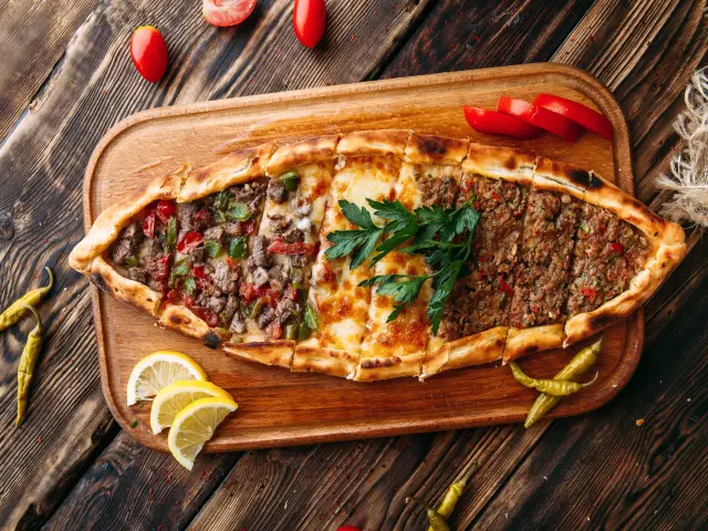 Türkmen Sofrası'nin yemek ve ambiyans fotoğrafları 1
