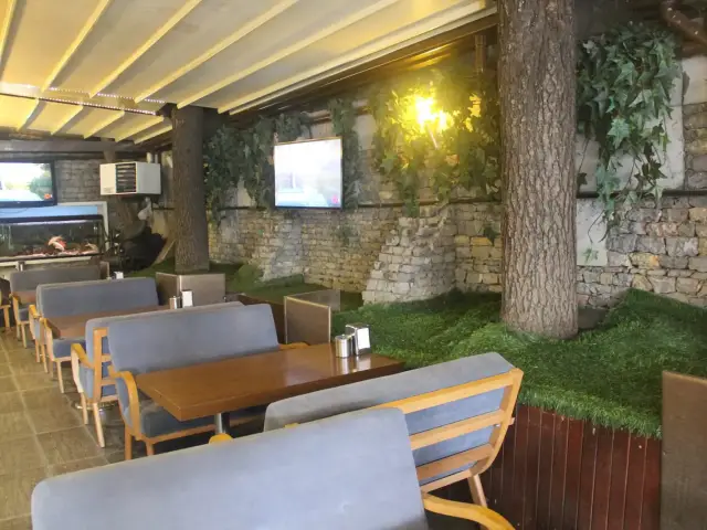 Burj Cafe'nin yemek ve ambiyans fotoğrafları 2