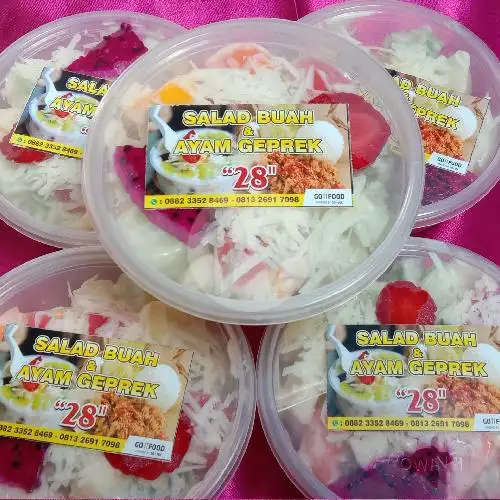 Gambar Makanan Salad Buah & Ayam Geprek 28, Lemah Gempal 1