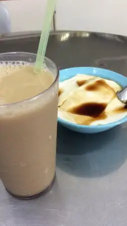 Ti Shen Fresh Soyabean Milk & Beancurd