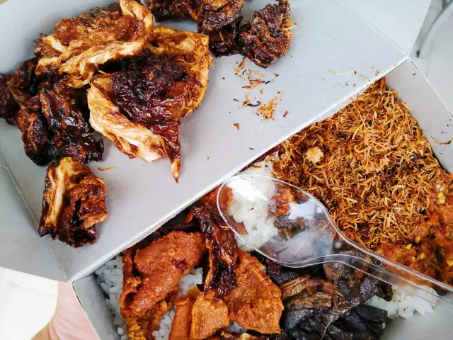 Gambar Makanan Nasi Kulit Malam Minggu 4