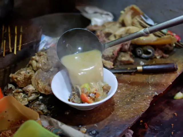 Gambar Makanan Kedai Soto Tangkar & Sate Kuah Daging Sapi Aneka Sari Pak H. Diding 9