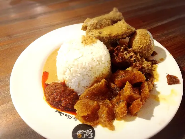 Gambar Makanan Gudeg Bu Tjitro 2