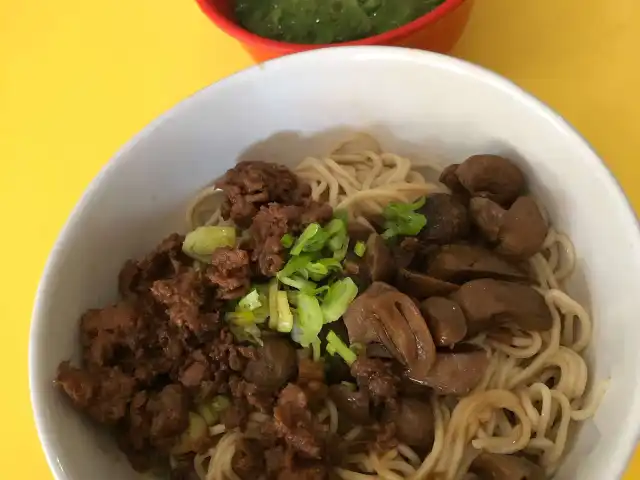 Gambar Makanan New Pinangsia (Bakmi Ayam Pinangsia) 19