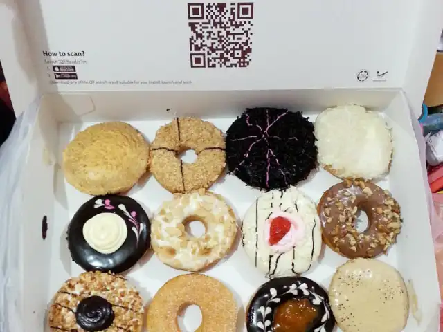 Big Apple Donuts & Coffee Food Photo 6