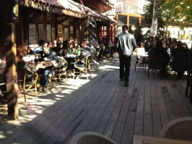 Shakespeare Pub & Restaurant'nin yemek ve ambiyans fotoğrafları 3