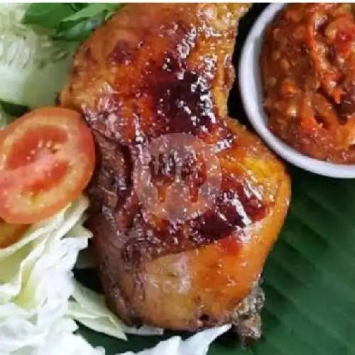 Gambar Makanan Warung Rahayu Ayam Geprek & Pisang Hijau, Gg Bugenfil Rt 30 Batakan Mas 9