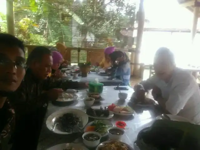 Gambar Makanan Boyong Resto 10