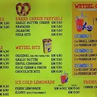 Wetzel's Pretzels Food Photo 1